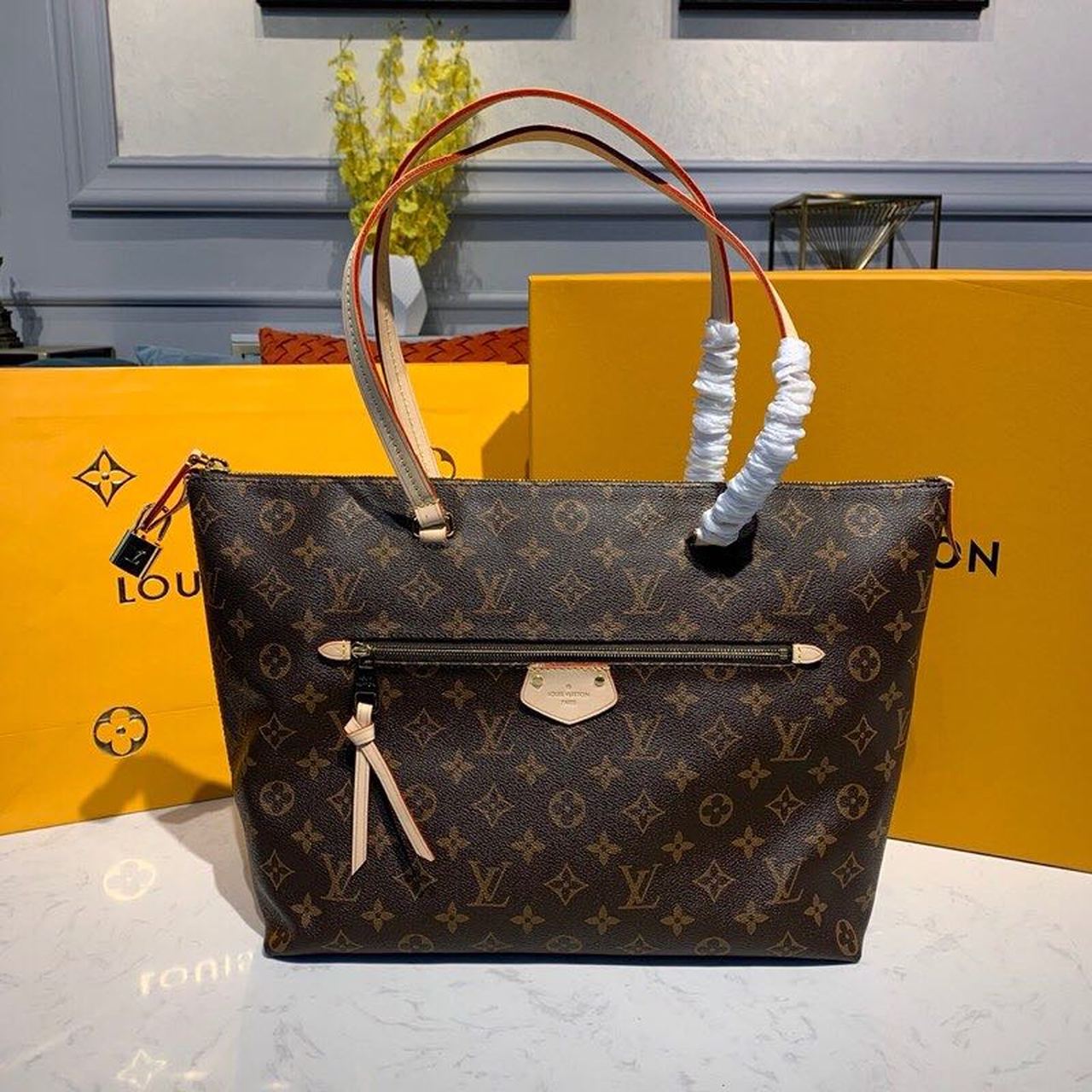 レナ MM バッグ 34cm モノグラム キャンバス 秋冬コレクション M42267 ブラウン (代金引換)