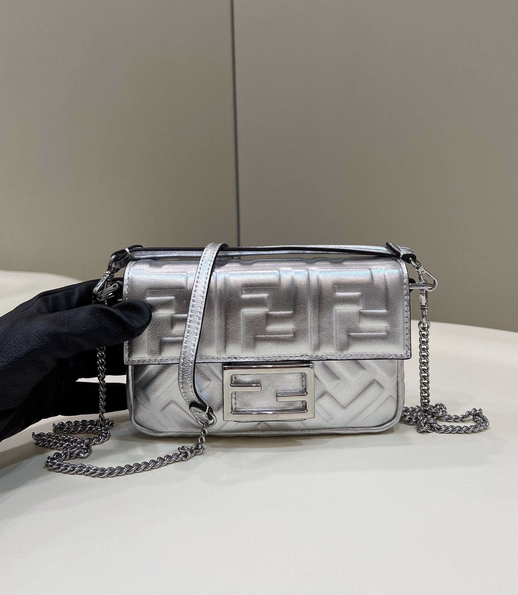 バゲットバッグ 19cm シルバー (代金引換)