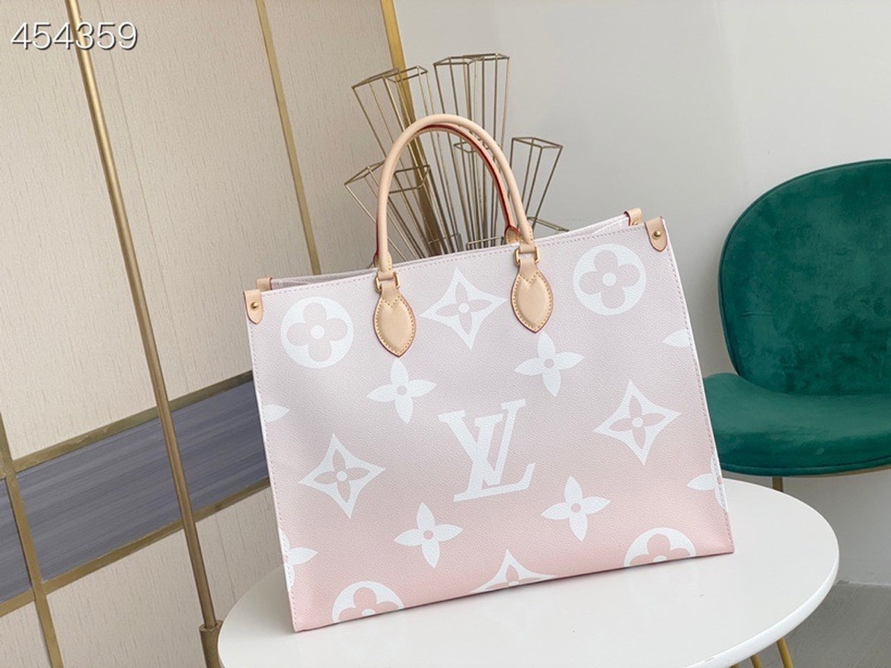オンザゴー GM バッグ 42cm モノグラムキャンバス 春夏コレクション M57640 ミスト (代金引換)