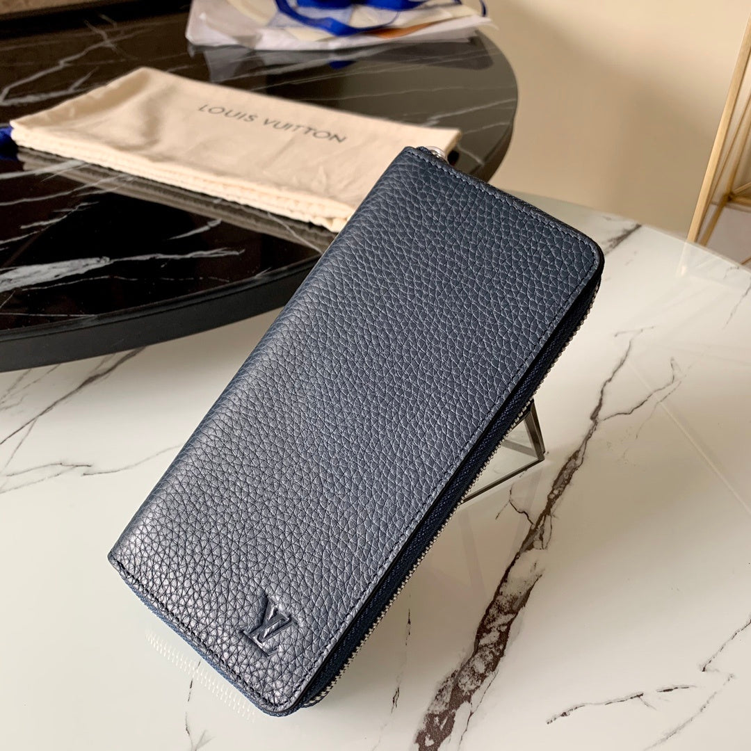 トリヨンクラッチウォレット 20cm ブルー (代金引換)