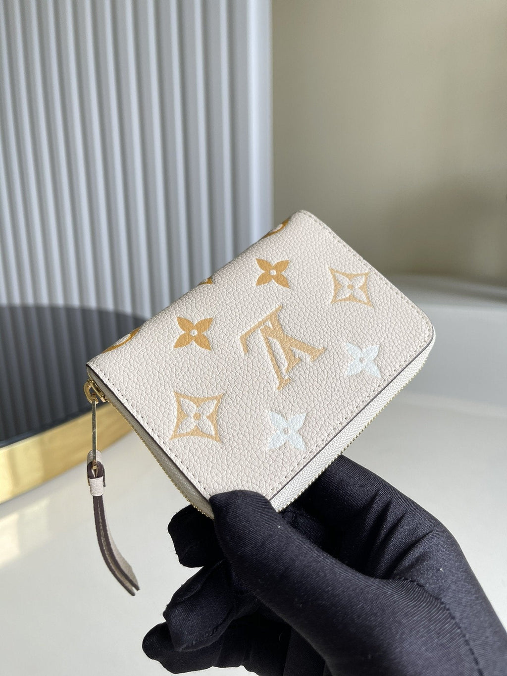 モノグラム 財布 11cm ホワイト (代金引換)