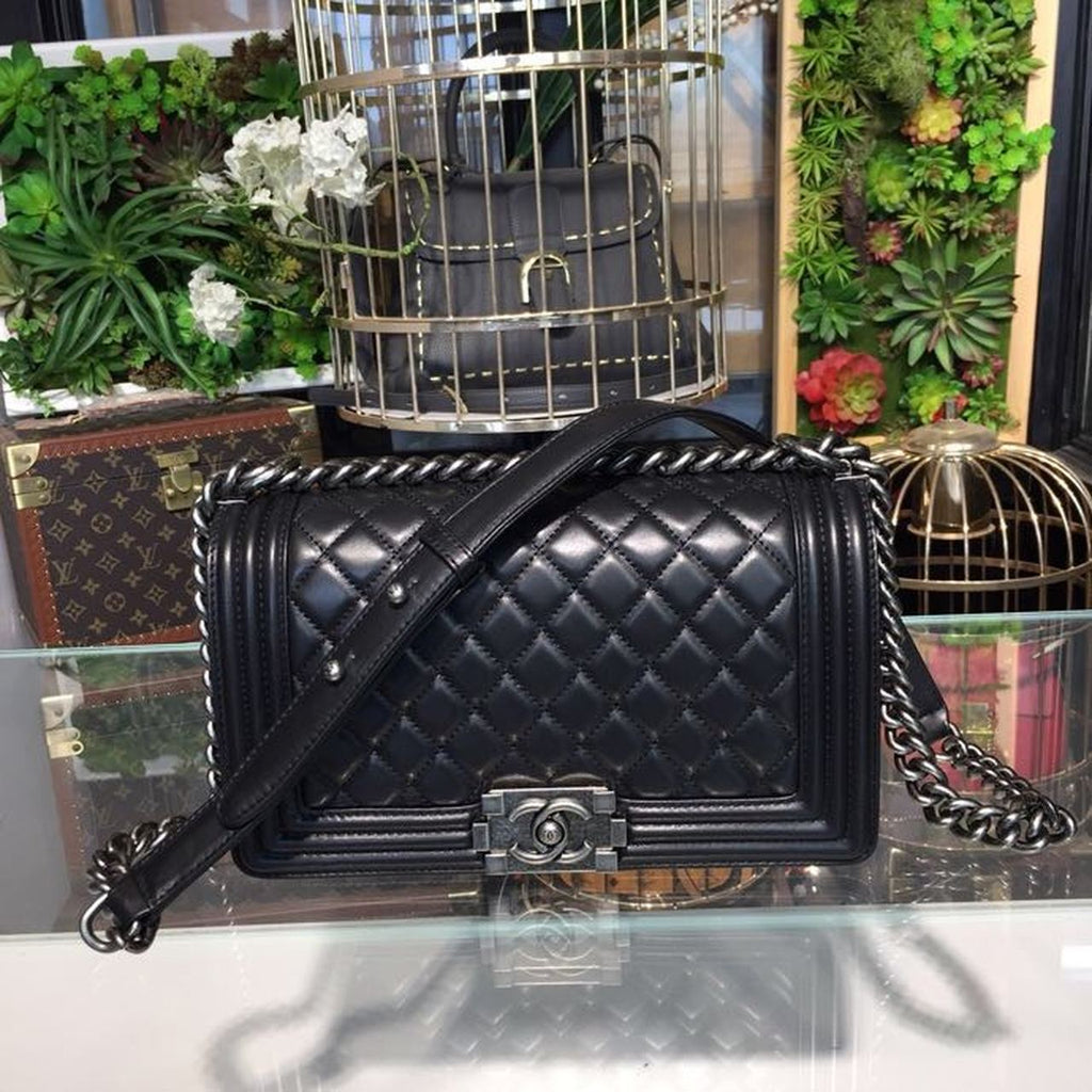 ボーイ バッグ 25cm ラムスキン レザー アンティークシルバーハードウェア 春夏コレクション ブラック (代金引換)
