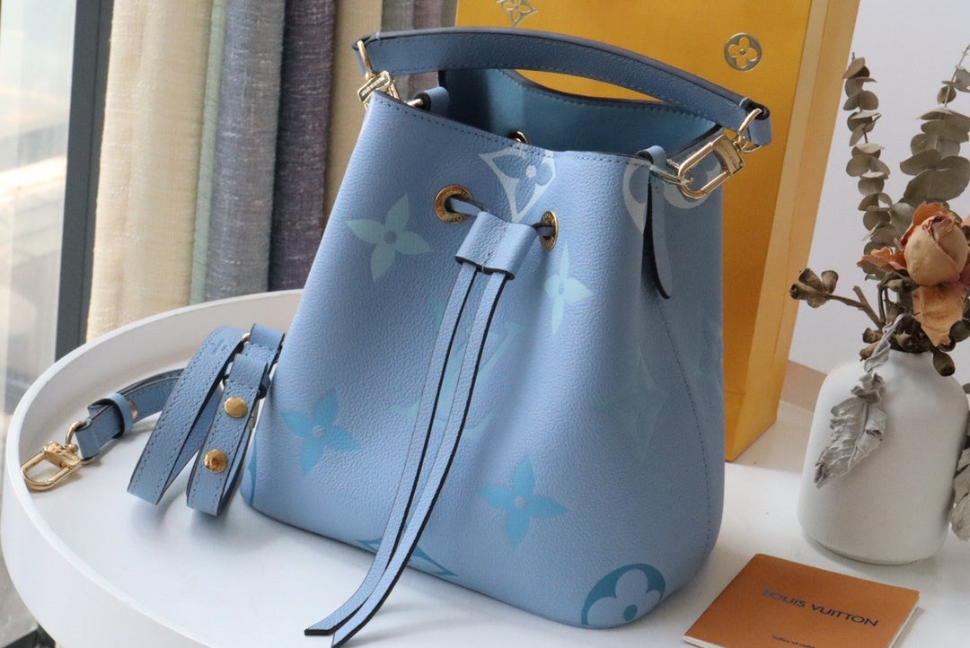ネオ ノエ BB 20cm ブルー (代金引換)