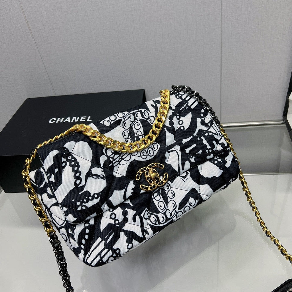 フラップバッグ 30cm ブラック＆ホワイト (代金引換)