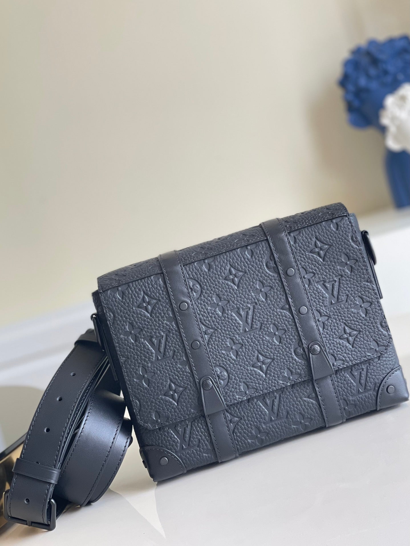 トランク メッセンジャー 24cm (代金引換)