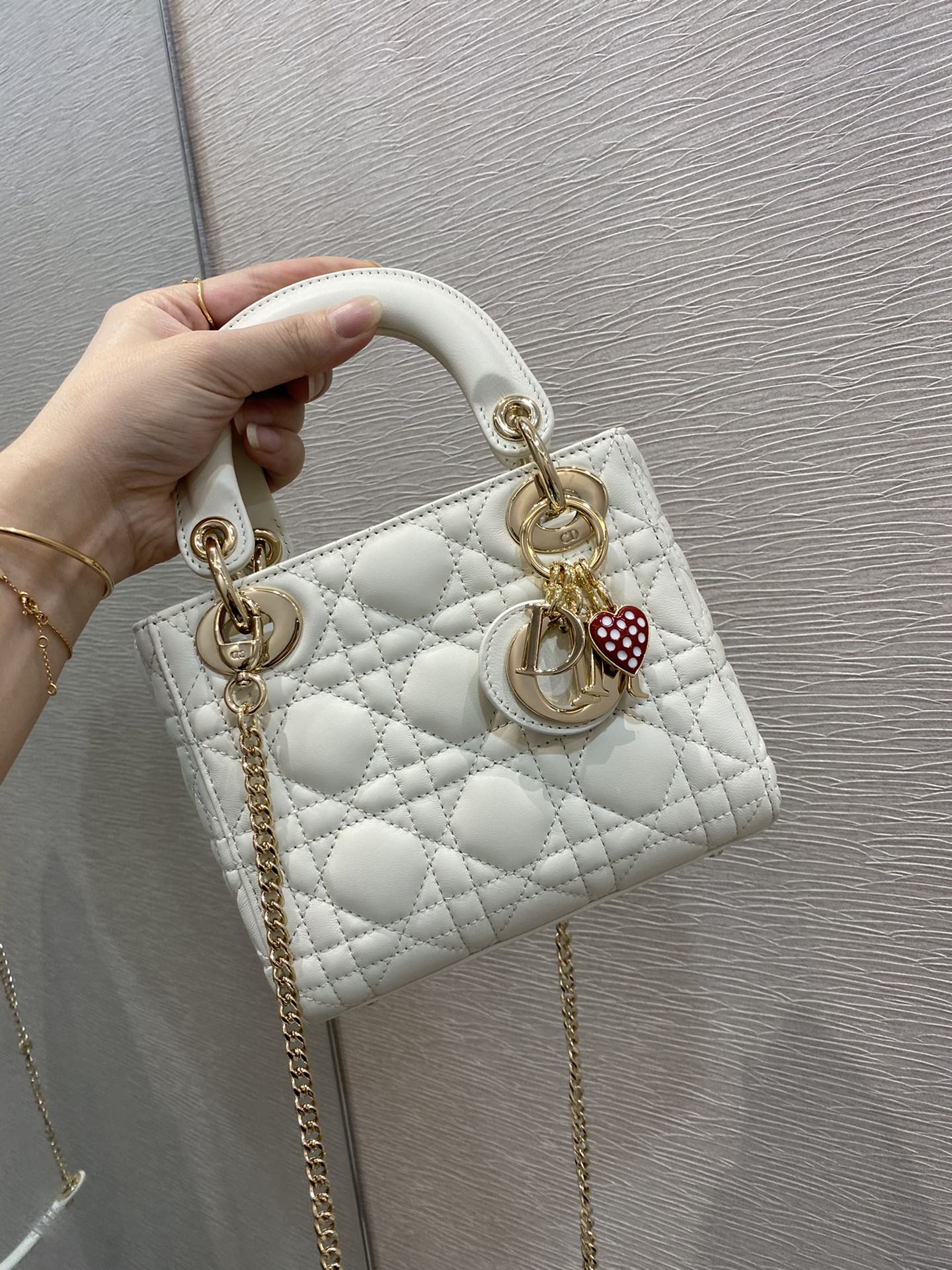 ホワイト ハンドルバッグ 17cm (代金引換)