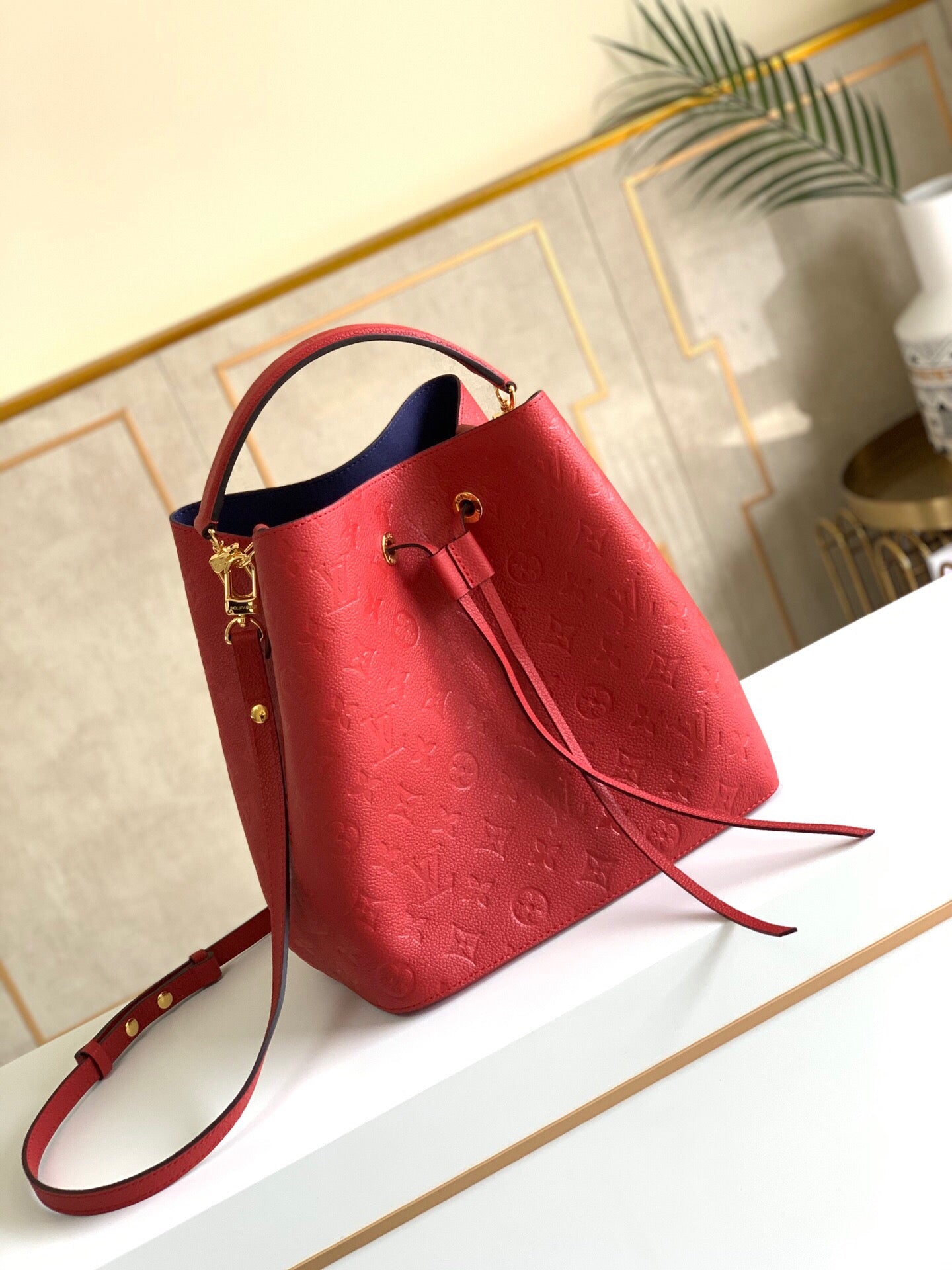 クロスボディバッグ 26cm レッド (代金引換)