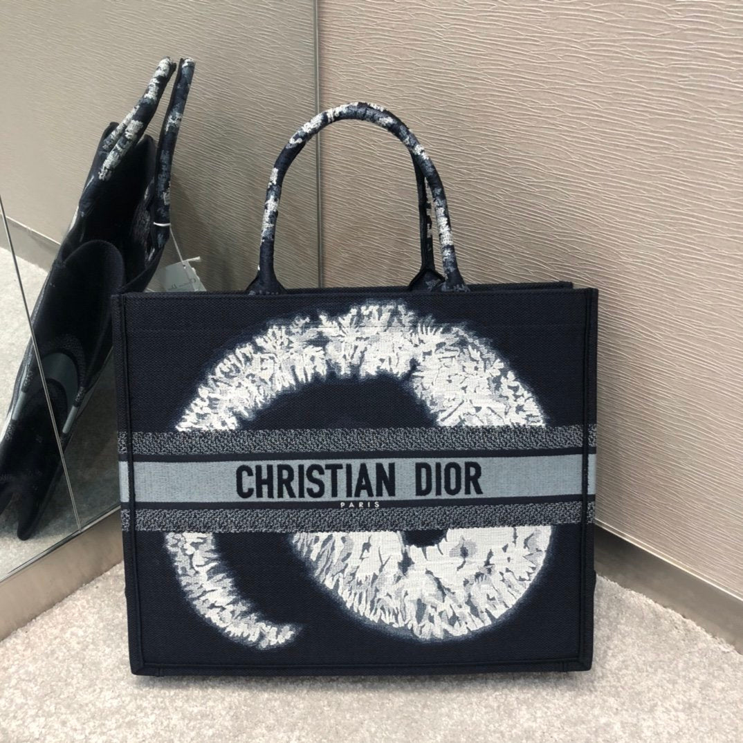 クリスティーナ ブックトート ブラックバッグ 42cm (代金引換)