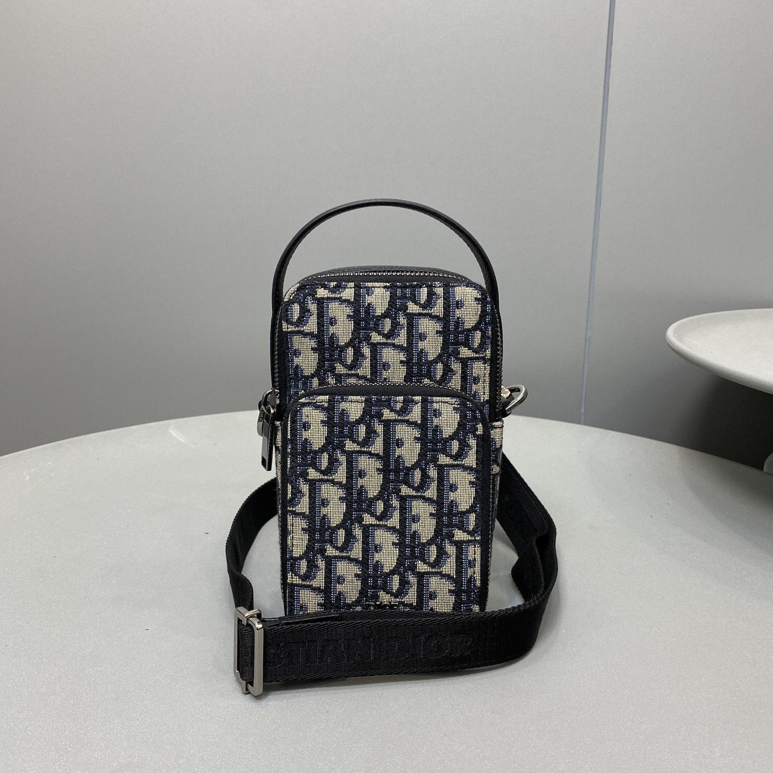 ブラック ハンドル バッグ 18cm (代金引換)