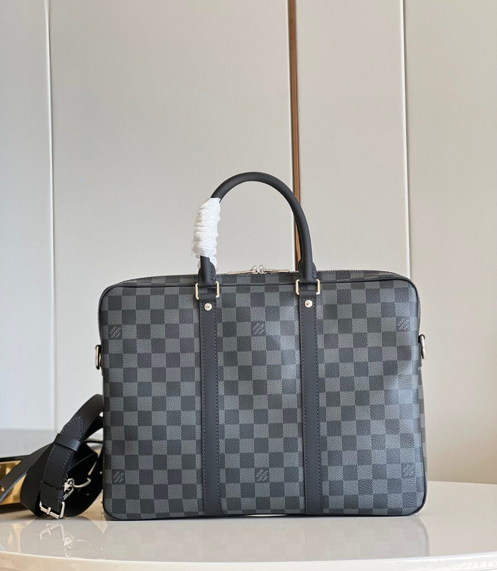 ポルトドキュマン ヴォワヤージュ PM 35cm (代金引換)